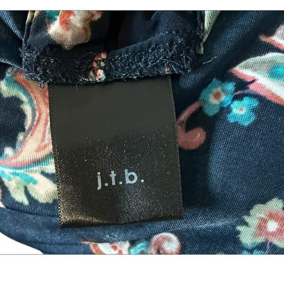 J.T.B. Paisley Print Women's Top - Black and Multicolor Size XL - Picture 3 of 3